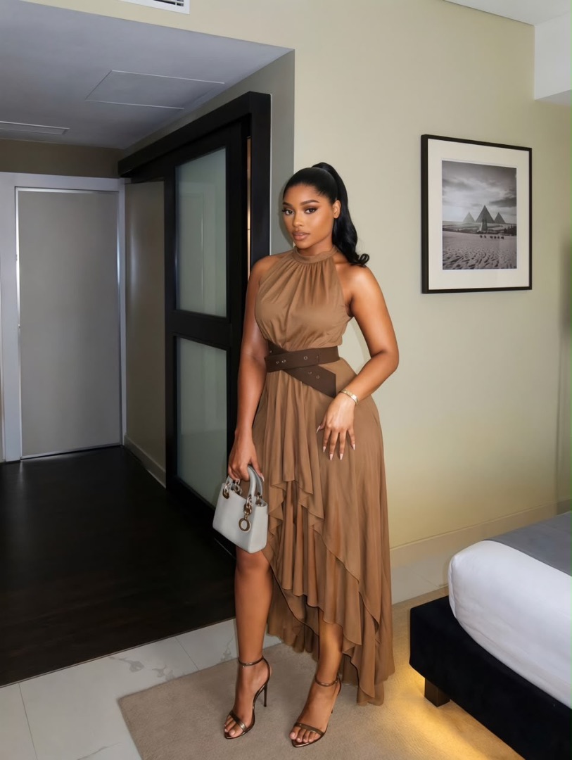 Une belle robe une belle femme — 1
