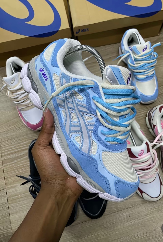 Baskets Asics