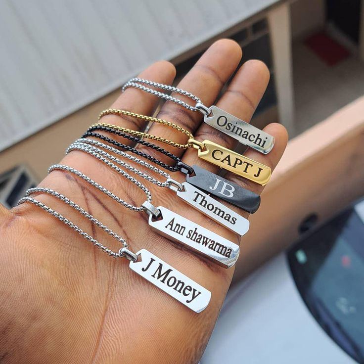 Collier barre personnalisé