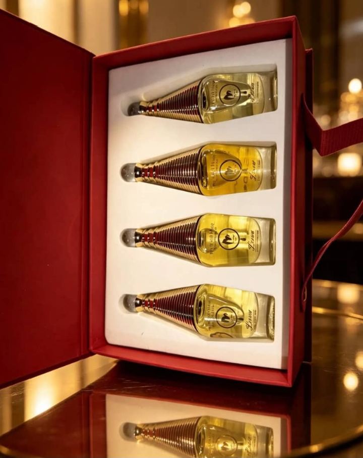 ✨ COFFRET PREMIUM — 4 HUILES PARFUMÉES ✨